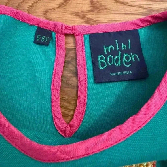 Mini Boden Sequin Butterfly Long Sleeve Shirt Green Size 5-6Y - Picture 3 of 6